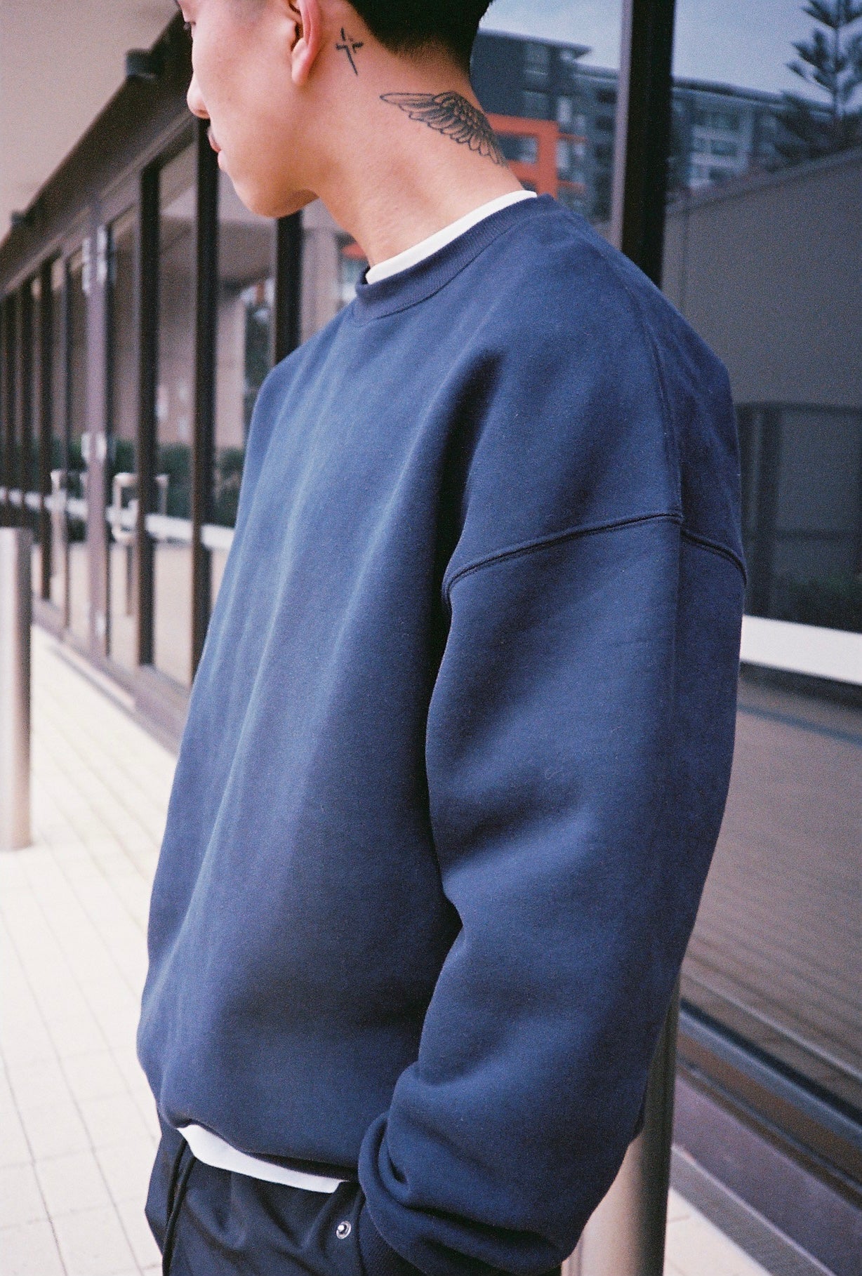 ITALIC BOXY SWEATER - NAVY